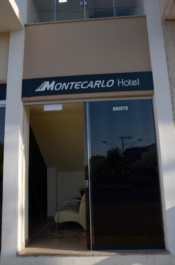 Hotel Monte Carlo เซาโจเอา เดล เฮย์ ภายนอก รูปภาพ